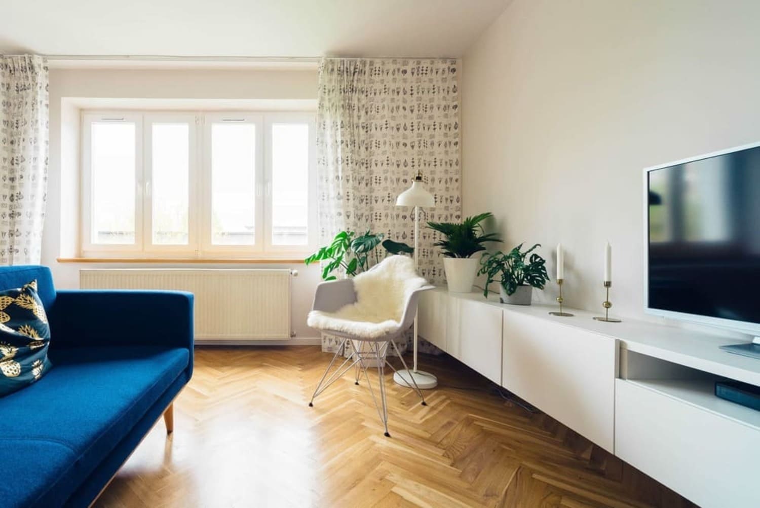 family home living  room